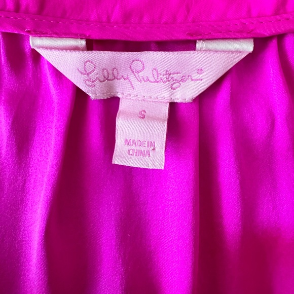 Lilly Pulitzer Magenta Silk Blouse Size Small - Picture 7 of 9